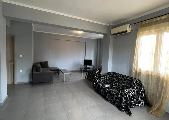 Sunshine Summer House