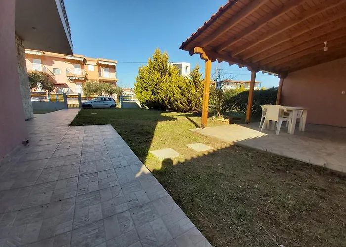 Сasa de vacaciones Sunshine Summer House *